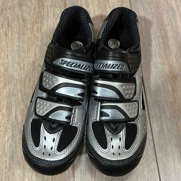 Specialized Biking Cycling Shoes model 6103-3537 size 37. US size 7 - Picture 1 of 16